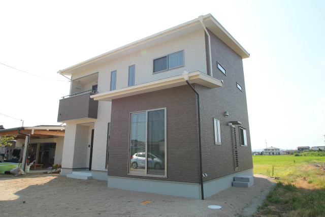 16-08-08 002