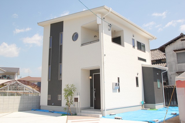 ラ クーヤ Usa コンパクト 独立空中シアタールームとインナーバルコニーのある暮らし 建築事例集 カムカムホーム